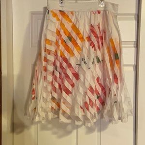 Women’s L White lace Multi Colored Skirt